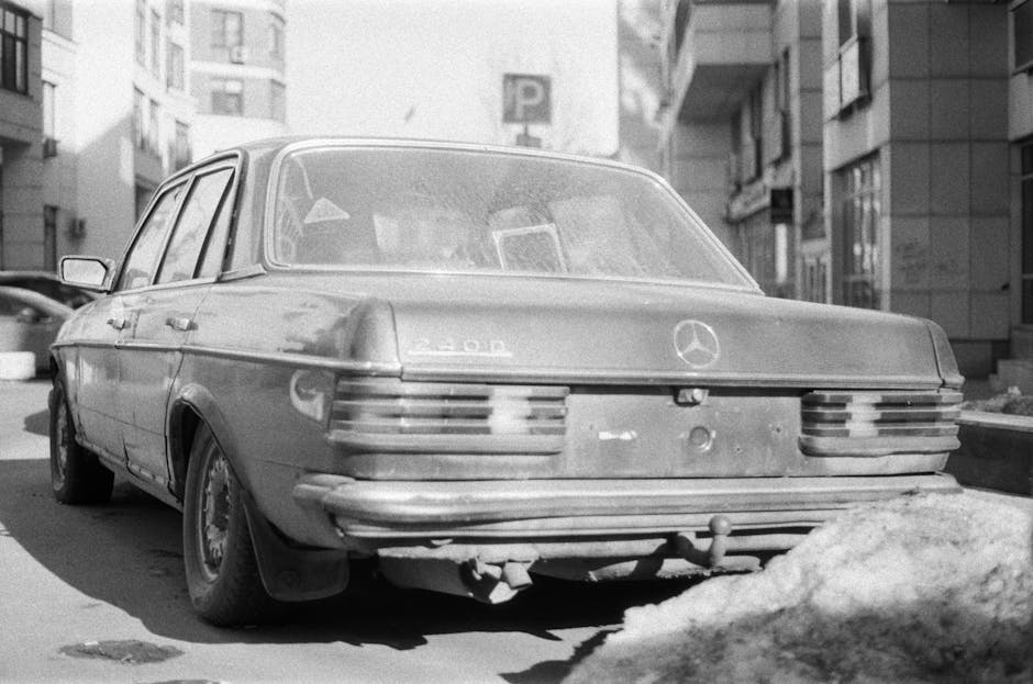 1998 Mercedes Benz C230 windshield replacement in Las Vegas, NV