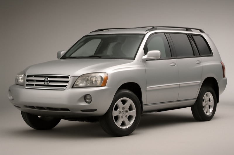 2004 Toyota Highlander windshield replacement in Las Vegas, NV