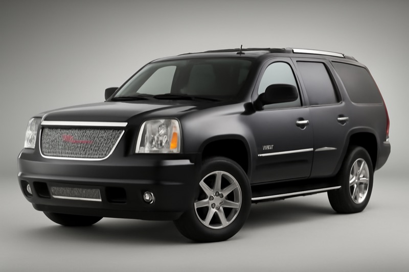 2010 GMC Yukon Denali windshield replacement in Las Vegas, NV