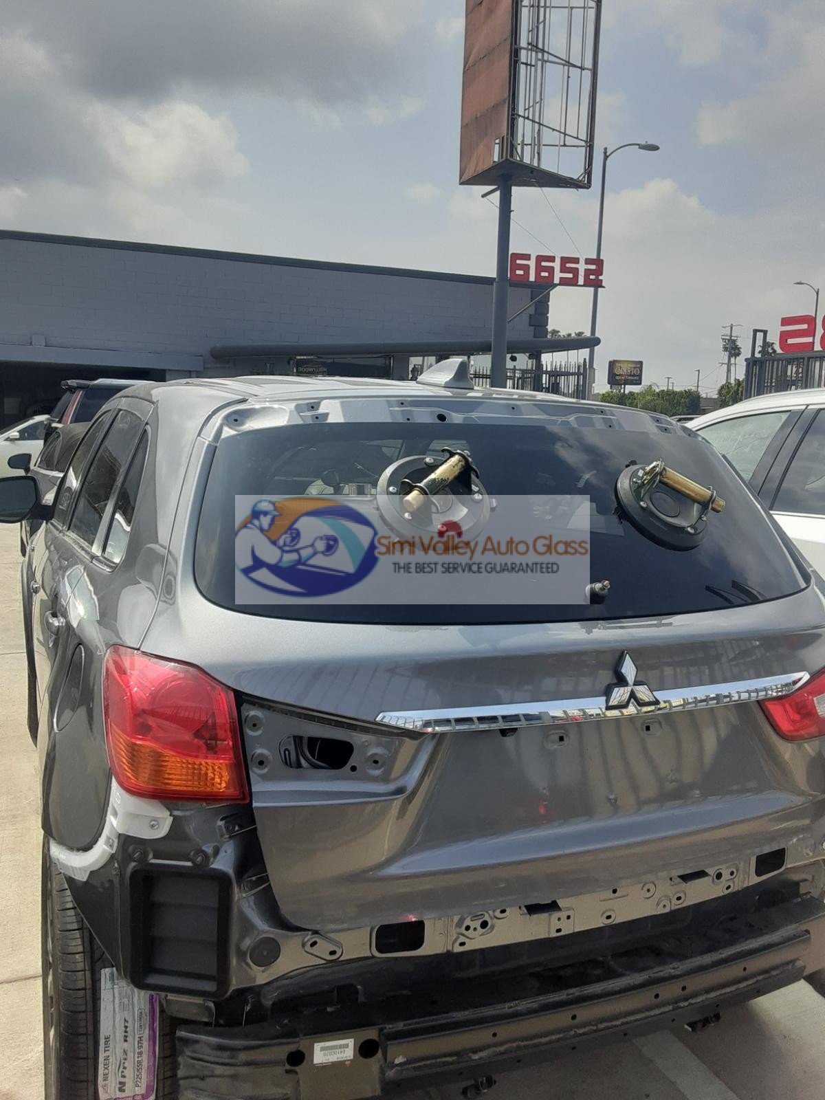 Rear glass replacement job Las Vegas